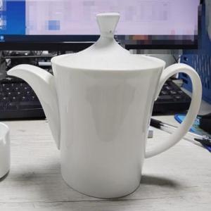 裕顺隆 高壶443252 17*19cm 瓷制品