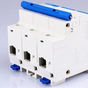 正泰 断路器NXBLE-40 1P+N C10 0.03A 4.5kA