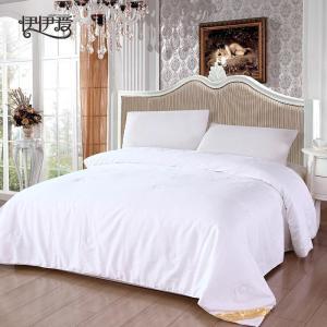 伊伊爱 全棉贡缎纯桑蚕丝被500克 BZ0CSB2201124 150*210cm