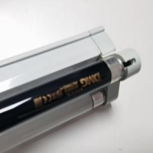 DMG 粘捕式防蝇灯灭蚊灯JDMG806B2S*2 产品类型: 灭蚊灯 灭蚊原理:电击型 备注:philips进口灯管一黑一白,配管及粘纸,5套起订。