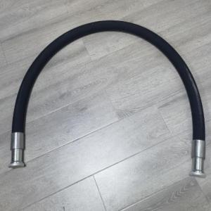 PISKER 液压油管60500150 材质：耐压橡胶+不锈钢丝 壁厚：3.17mm 备注：双法兰 60*50*0150/853