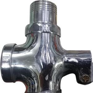 欧思卓 脚踏冲水阀 1寸 短款粗螺纹