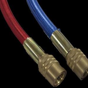 欧安亚 不锈钢防烫编织管OAY3I81000 材质:不锈钢+三胶+铜 壁厚:2mm 备注:多层 3/8-1.0M含快插接头 红、蓝色,起订10套