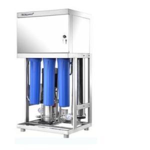 沁园 净水机QS-RO-LP250(N) 产品类型:纯水机 安装方式:台式 净水流量:4L/min