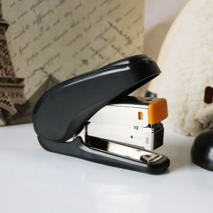 旗文 JZ轻巧标准型省力订书机 A-80 订2-20张80克纸 1/12/72 灰色