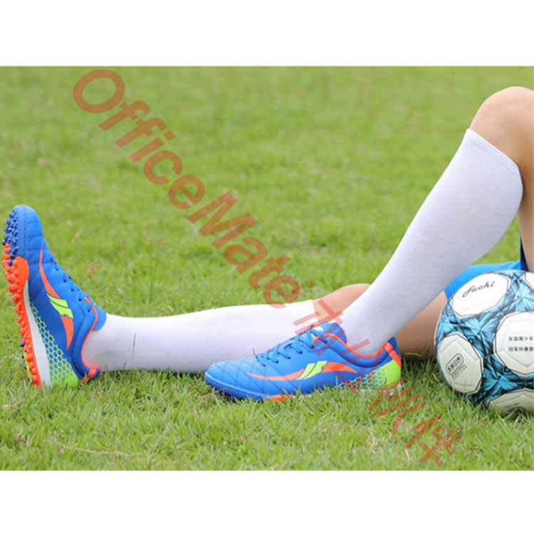 力美健 足球鞋 36码 纳米表面+橡胶底+胶质碎钉