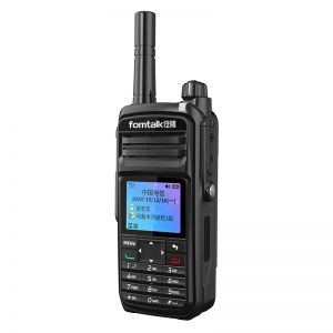 泛腾/FOMTALK 模拟对讲机 POC8800K 对讲距离：全国（视环境而定） 4G全网通 有显示屏 黑色