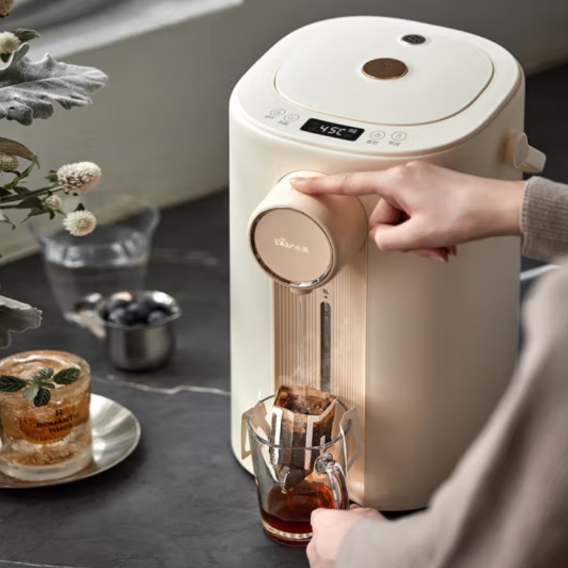 小熊/Bear 电热水瓶 ZDH-H50E1 5L 1350W 220V 50HZ